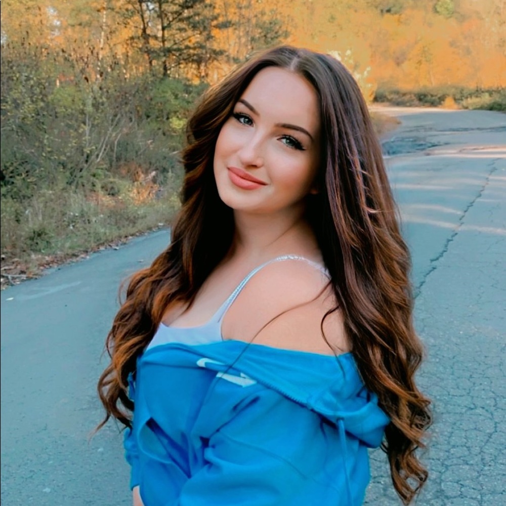 Meet your Posher, Natalia